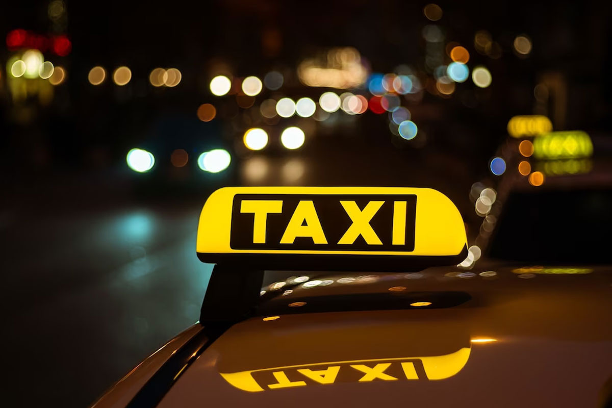Замминистра: Для устранения проблем с такси будет принято новое решение