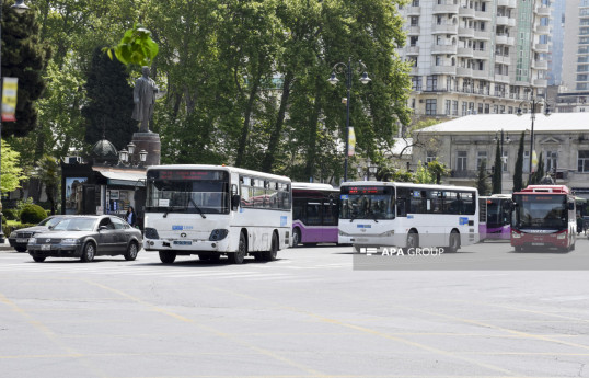 Замминистра: В Азербайджане половина автобусов в общественном транспорте не соответствует требованиям