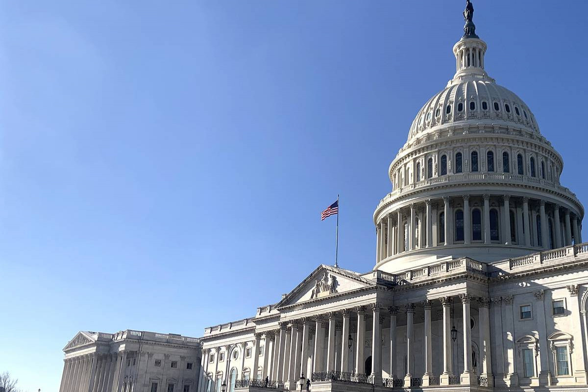 WP: конгрессмены США пытаются провести голосование по помощи Киеву в обход спикера