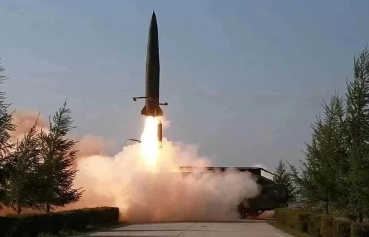 КНДР запустила три баллистические ракеты