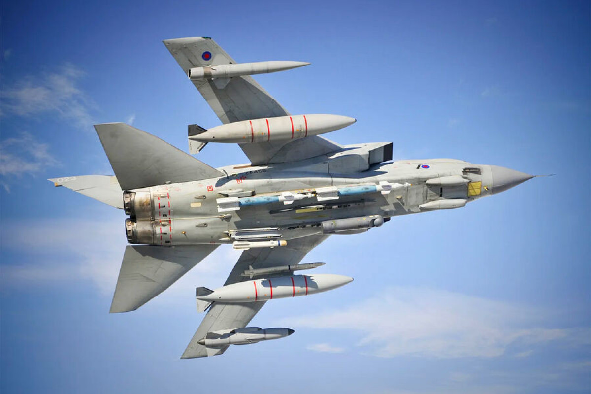 Германия может передать Киеву боевые самолеты Tornado