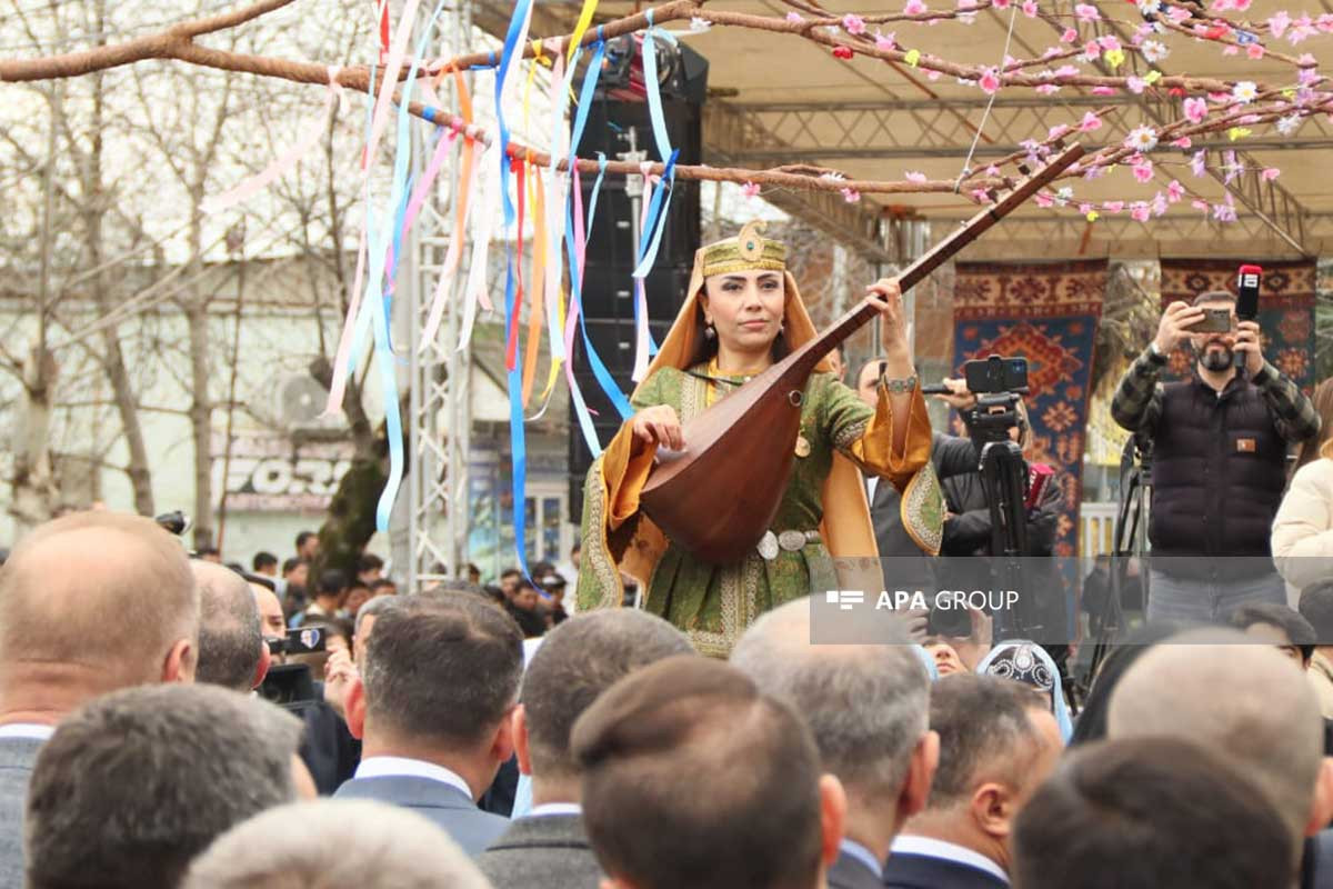 Премьер-министр Грузии принял участие в мероприятии по случаю праздника Новруз в Марнеули - ФОТО 