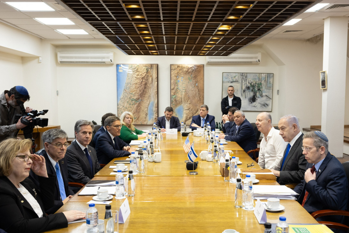 Блинкен встретился с Нетаньяху и членами военного кабинета в Тель-Авиве