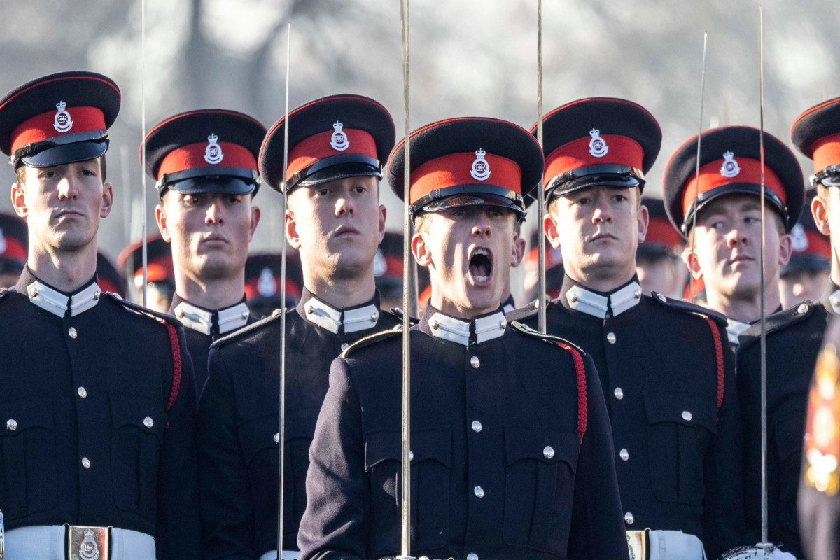 В британской армии разрешат носить бороду и усы