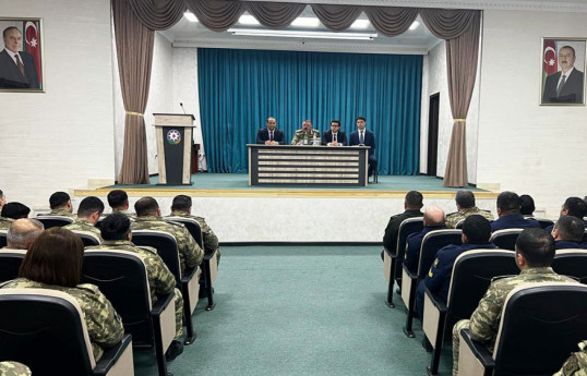 Представители Аппарата омбудсмена посетили воинскую часть ВВС Азербайджана