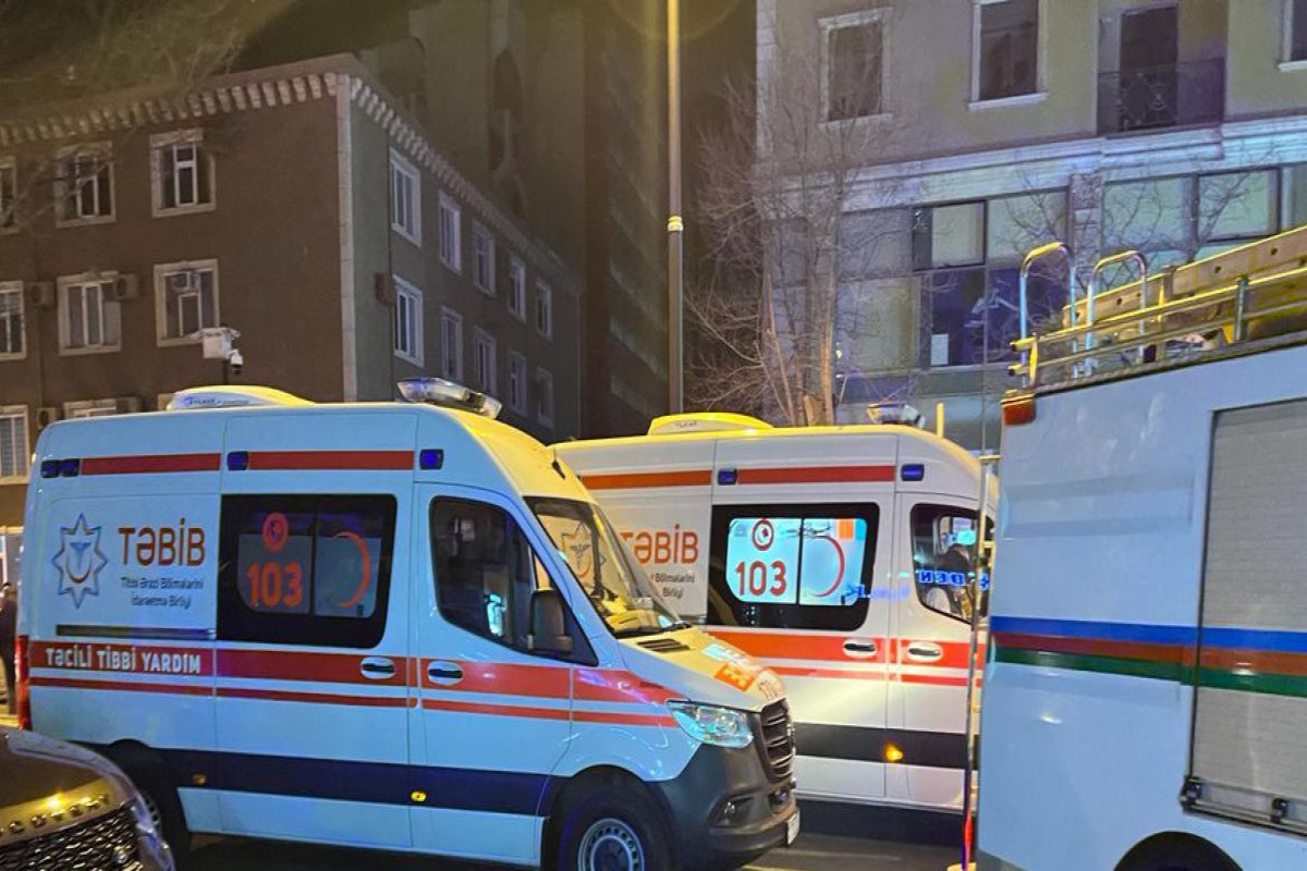 МЧС: В результате пожара в Наримановском районе госпитализированы 15 человек-ФОТО -ВИДЕО -ОБНОВЛЕНО 2 