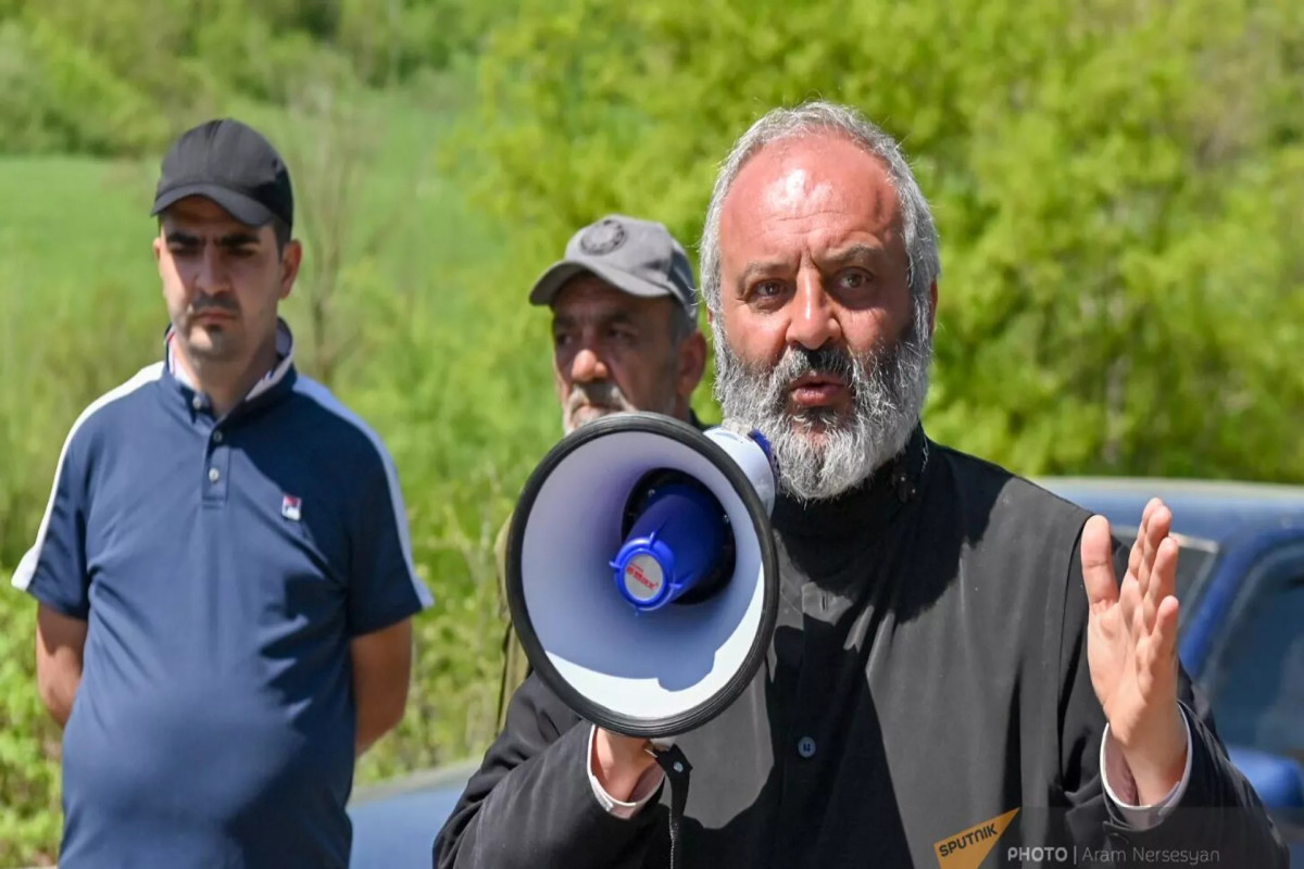 Из приграничного села Армении в Ереван началось шествие против делимитации с Азербайджаном - ВИДЕО 