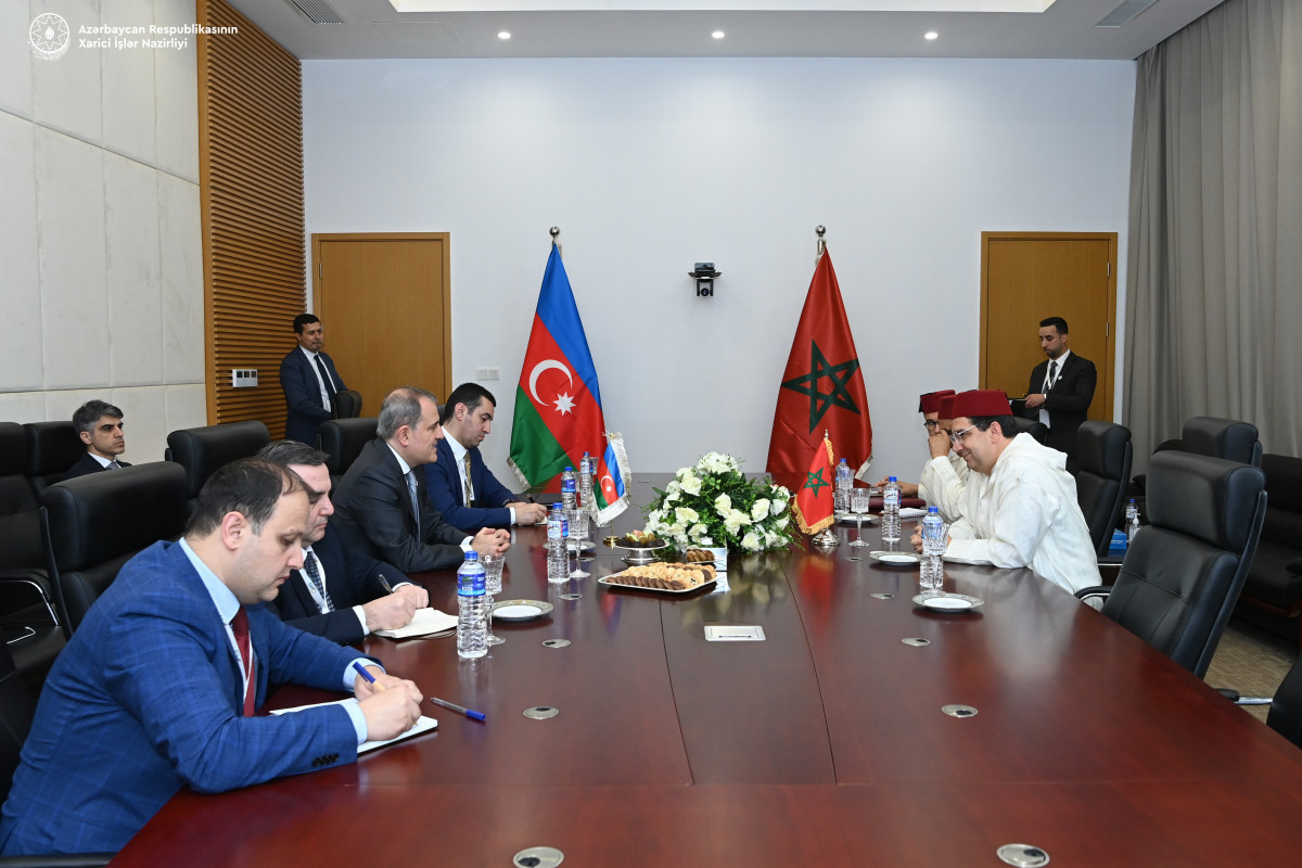 Джейхун Байрамов обсудил с марокканским коллегой двустороннее сотрудничество-ОБНОВЛЕНО 