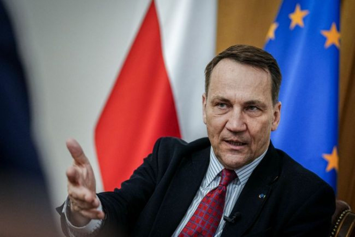 Глава МИД Польши: Лучше тратить деньги на защиту Украины, чем потом ее отстраивать