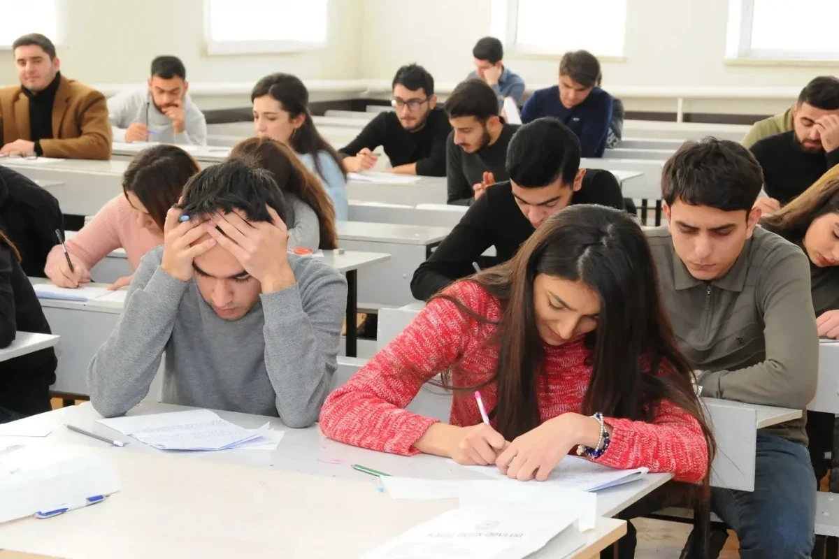 В Азербайджане завершилась регистрация для участия во вступительном экзамене