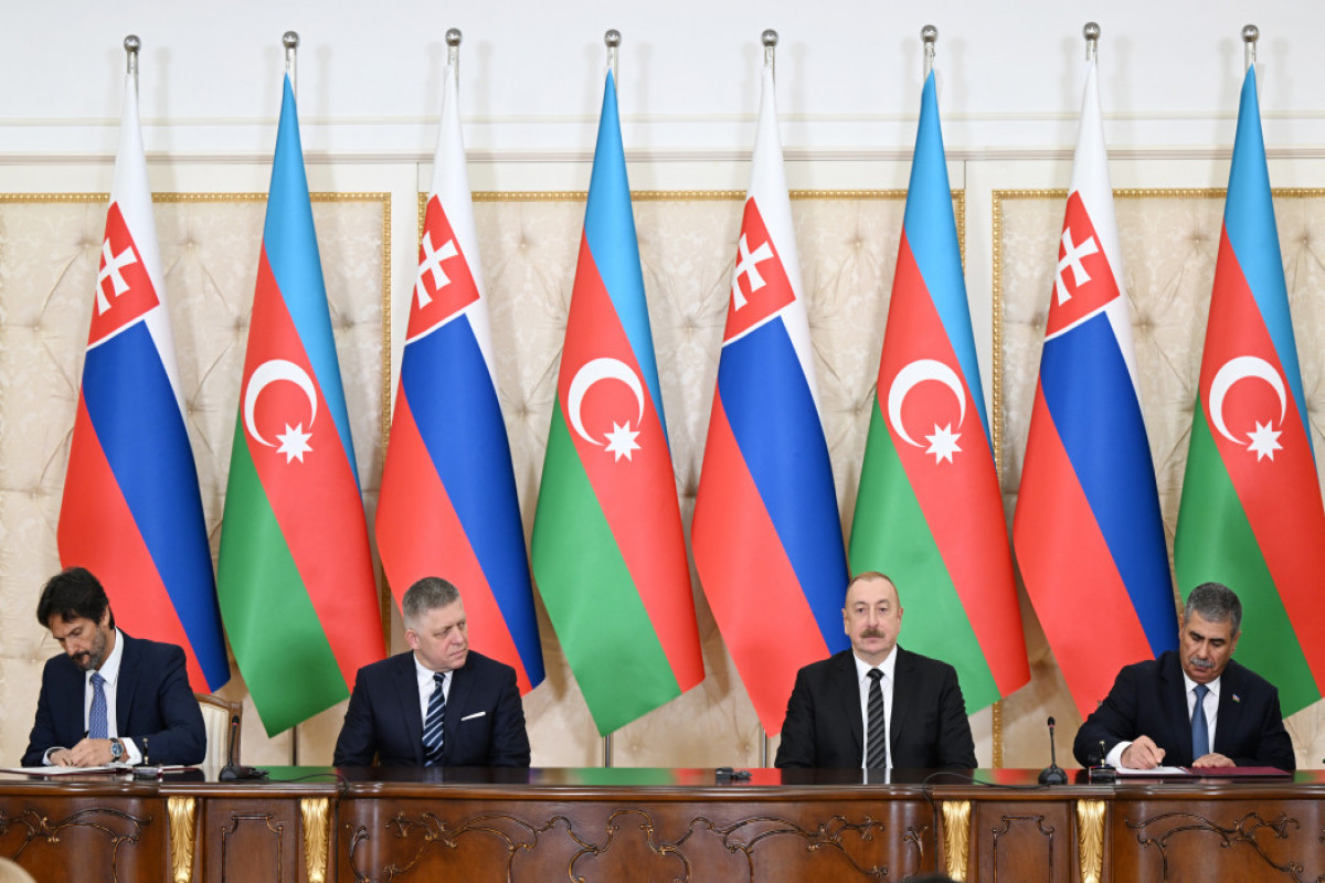 Подписаны азербайджано-словацкие документы-ОБНОВЛЕНО 