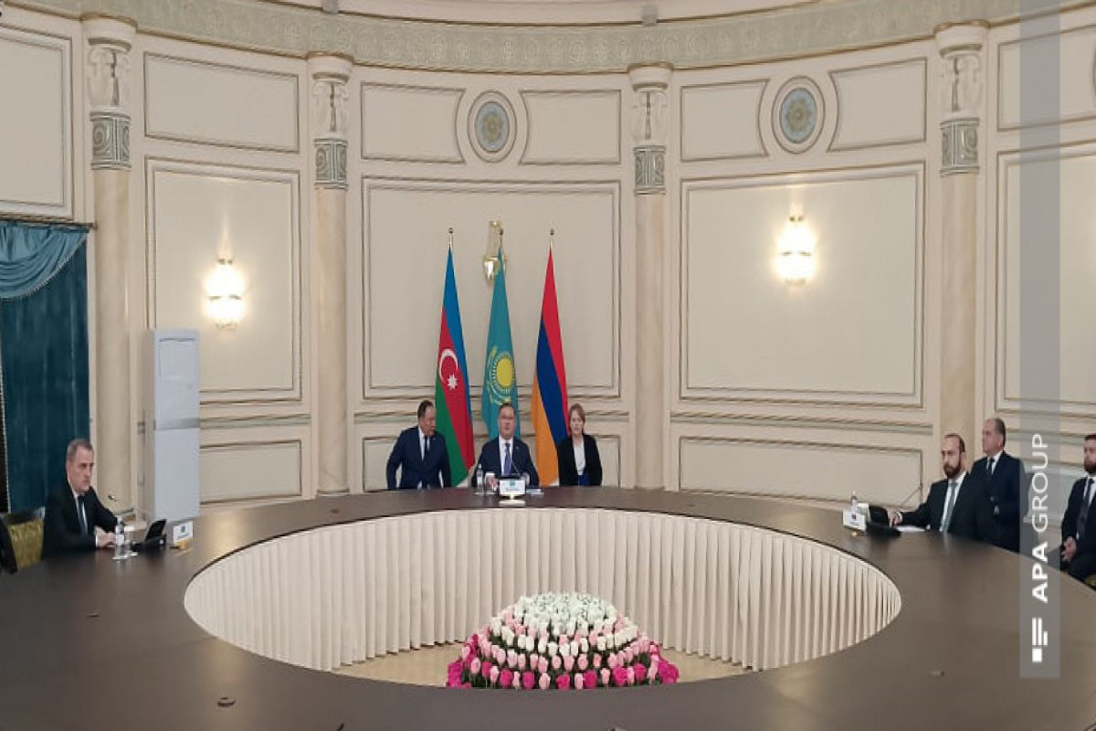 Мирзоян: Целью Алматинской встречи является согласование  мирного договора с Азербайджаном