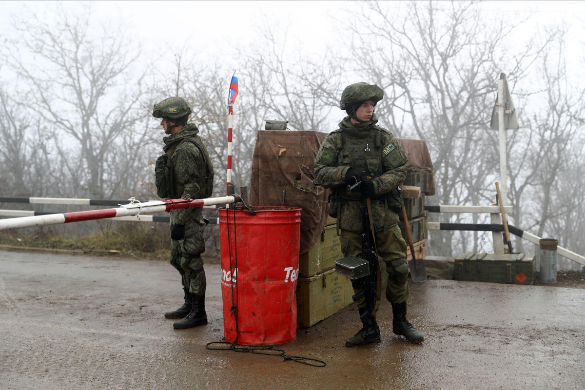 Российские военносужащие покидают опорные пункты на границе Армении с Азербайджаном