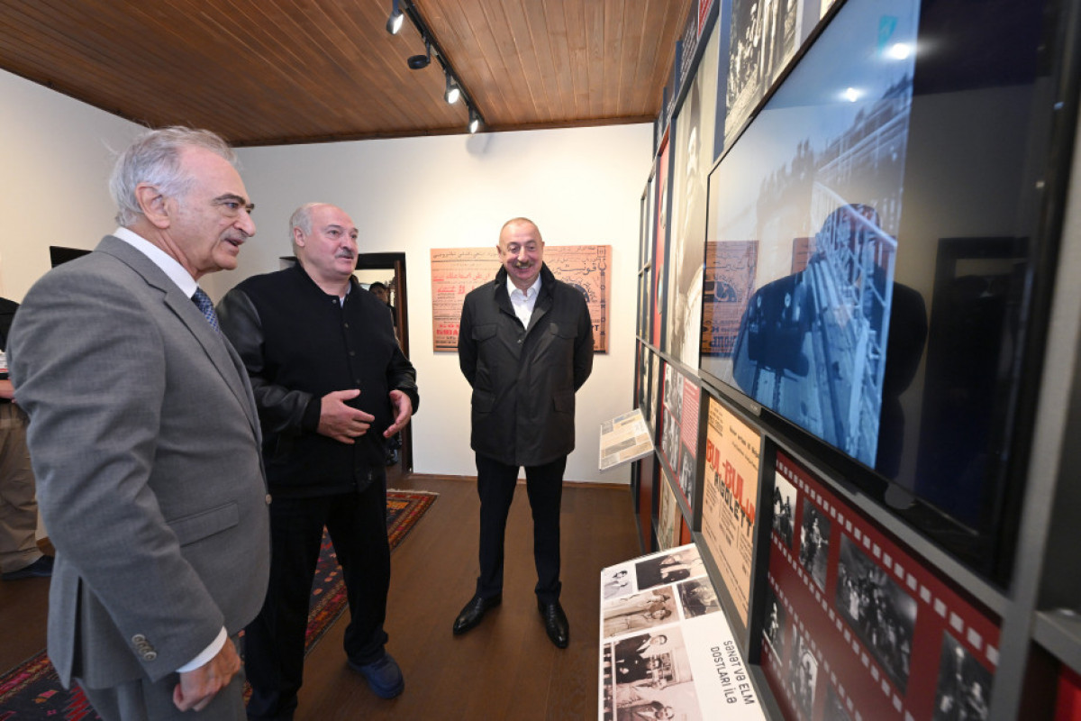 Президенты Азербайджана и Беларуси посетили Дом-музей Бюльбюля
