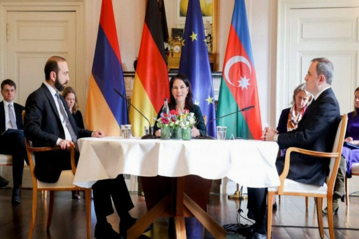 Глава МИД Германии: У Азербайджана и Армении есть историческая возможность для мира