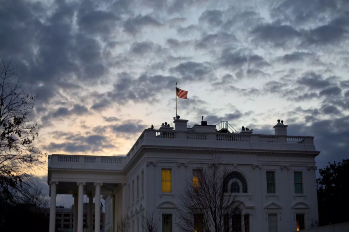 Белый дом обсуждает с Конгрессом возможный ответ США на действия МУС