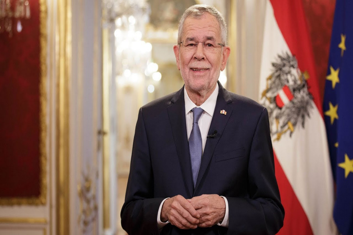 Александр Ван дер Беллен