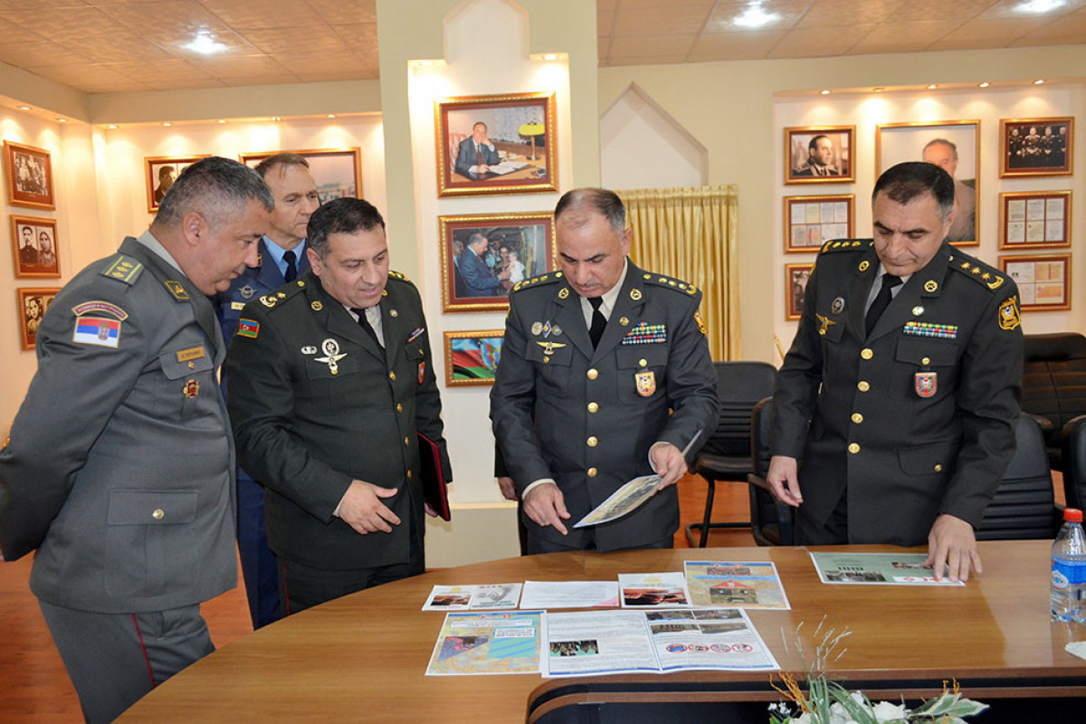 Состоялась встреча экспертов Азербайджана и Сербии по военно-гражданскому сотрудничеству
