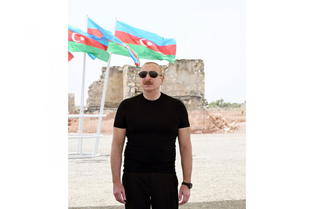 Президент Ильхам Алиев заложил фундамент села Немирли Агдамского района-ОБНОВЛЕНО 