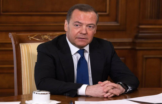 Дмитрий Медведев