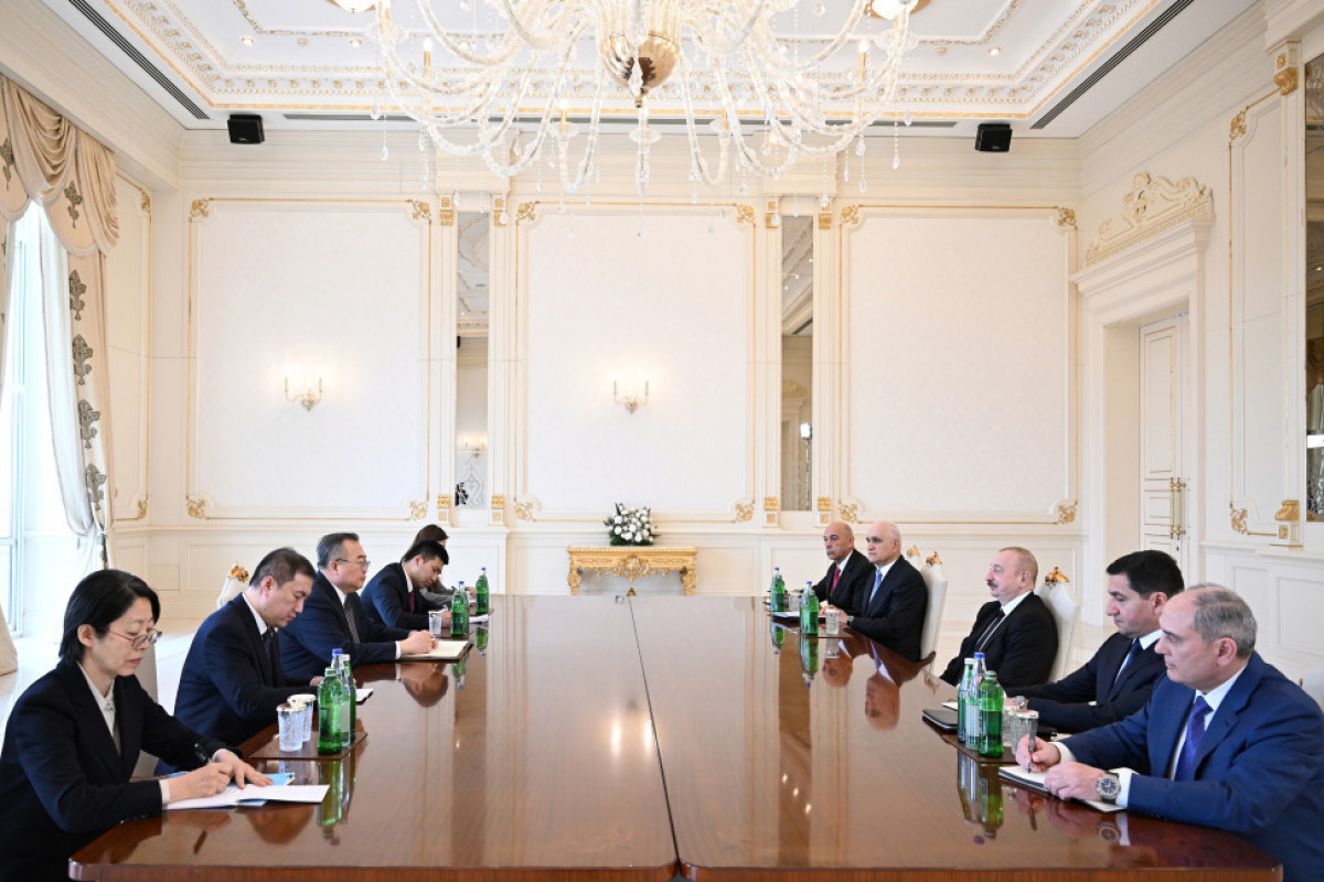Президент Азербайджана принял завотделом международных связей ЦК Компартии Китая -ОБНОВЛЕНО 