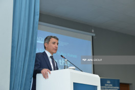 В Ханкенди начал работу 7-й Политический Форум ADA-ФОТО 