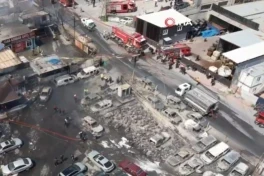 На складе химикатов в Стамбуле вспыхнул пожар-ФОТО -ВИДЕО 