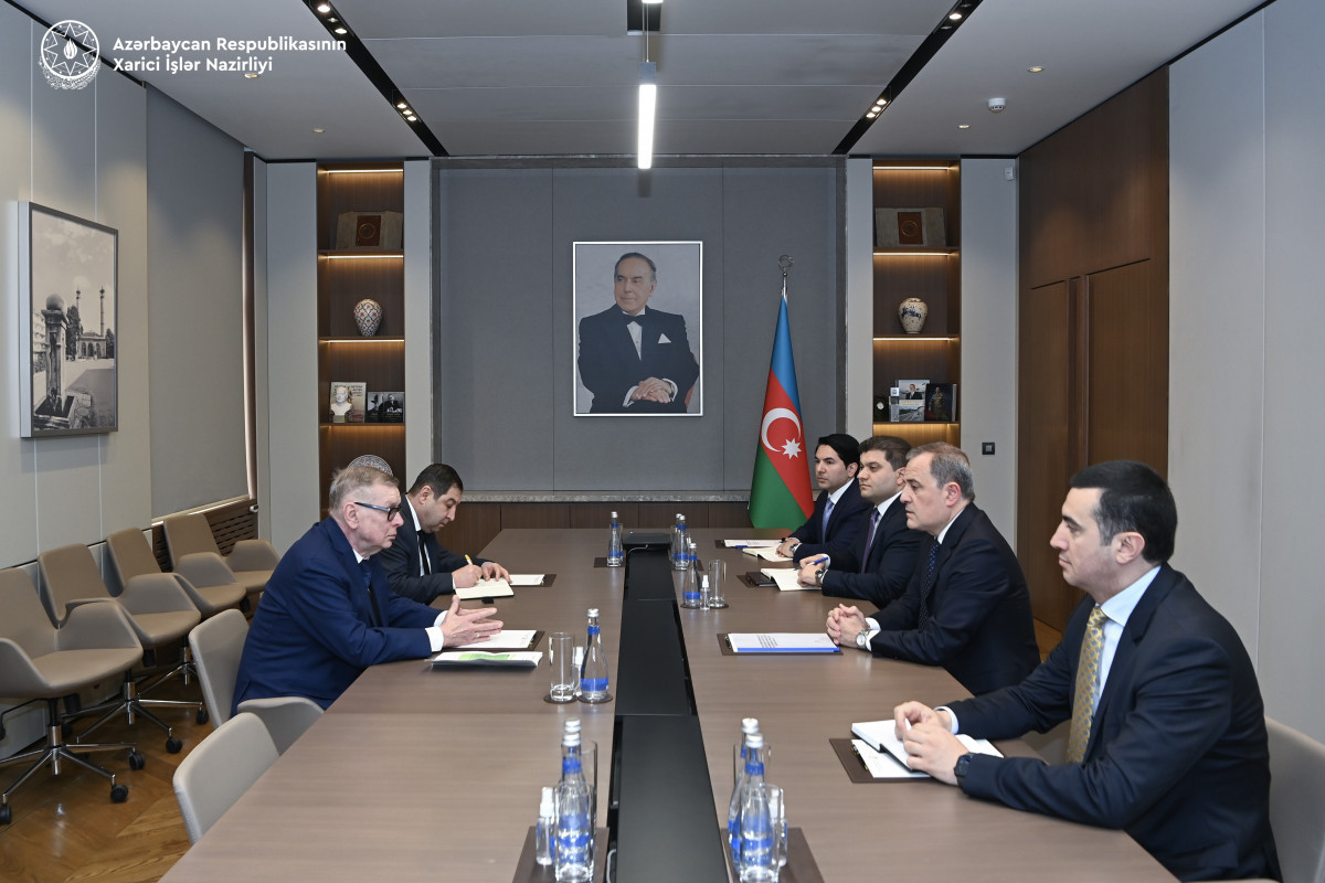 Глава МИД Азербайджана встретился с помощником генсека ООН