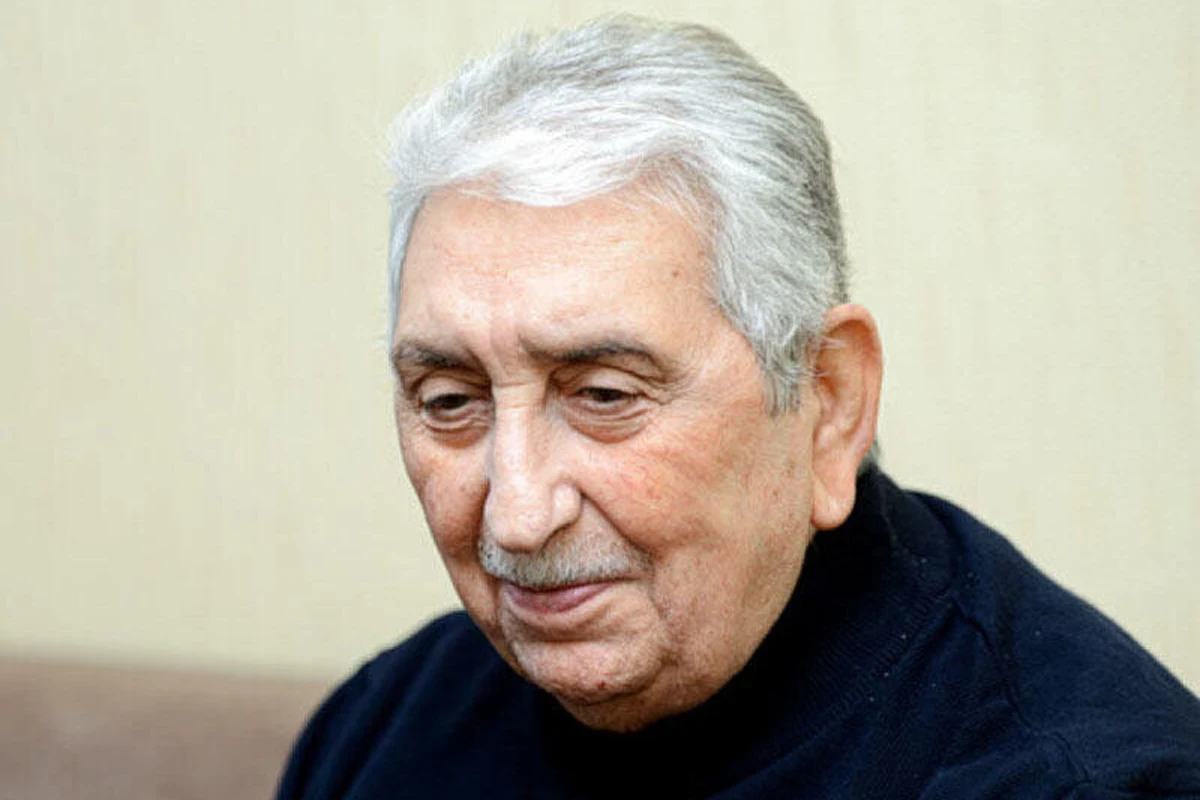 Ариф Бабаев