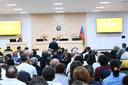 Пострадавшие в результате атак армянской армии дали показания в суде