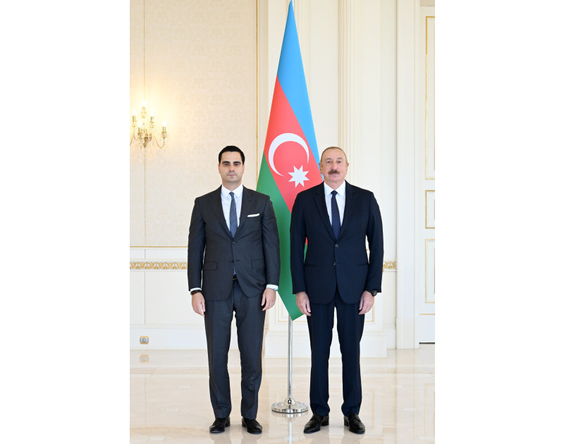 Президент Азербайджана принял верительные грамоты новоназначенного посла Словакии