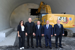Президент и первая леди ознакомились с проводимыми работами на автодороге Тоганалы–Кяльбаджар–Истису-ОБНОВЛЕНО 