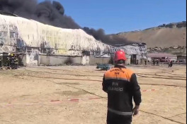 Пожар в ТЦ «Садарак» вновь усилился-ОБНОВЛЕНО-7-ВИДЕО 