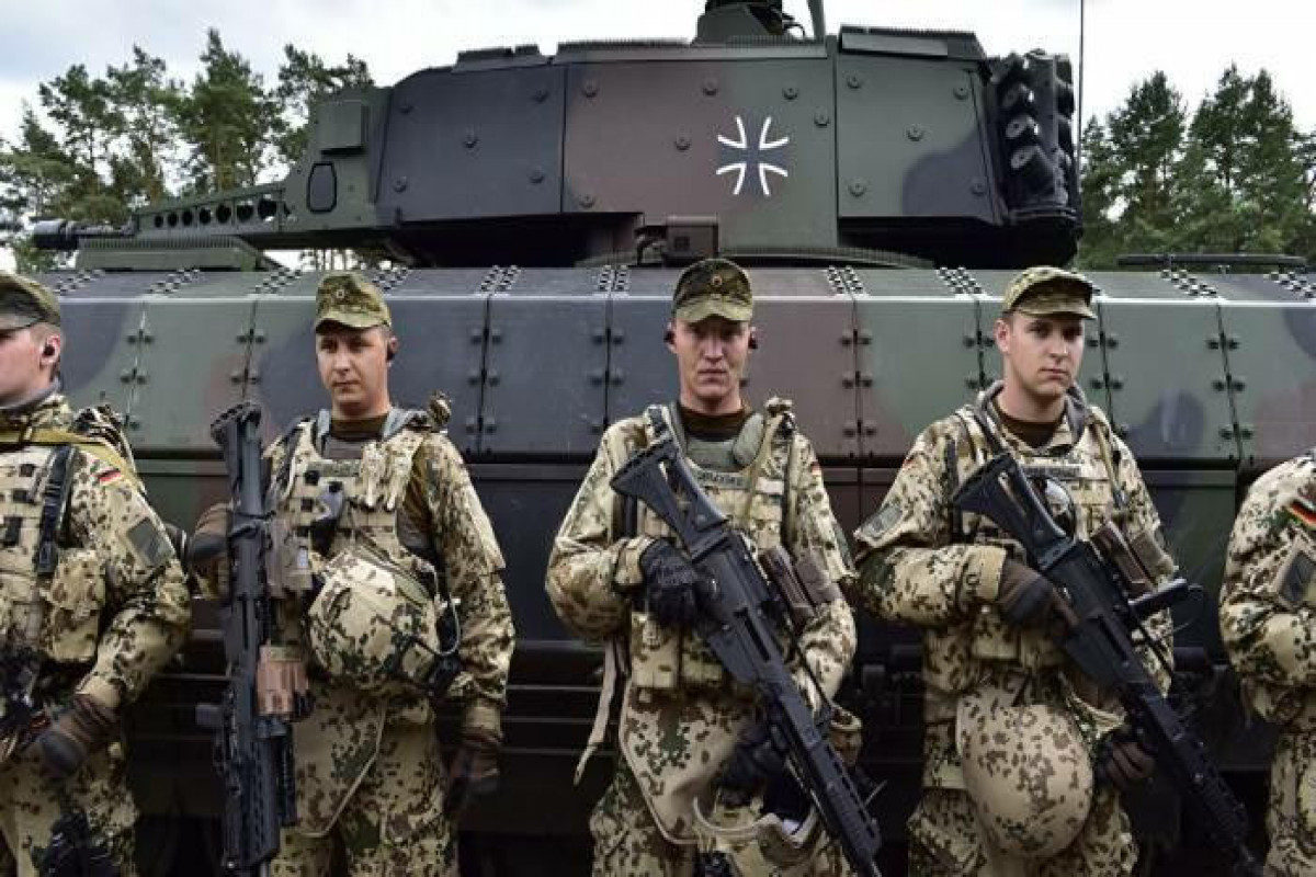 В Германии принят законопроект о добровольной военной службе