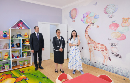 Лейла Алиева приняла участие в открытии яслей-детских садов в Шамахинском районе