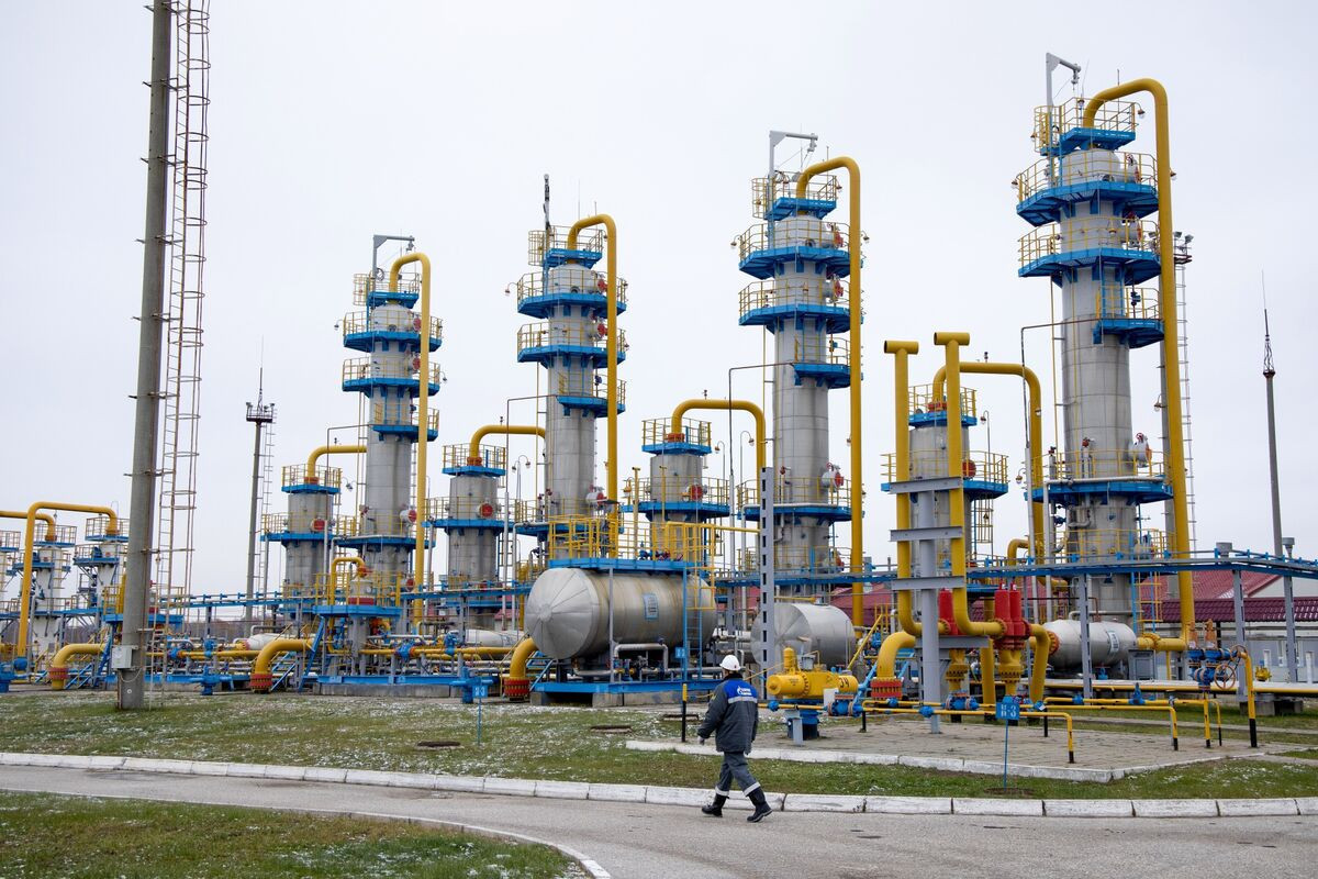 Венгрия может оспорить в Суде ЕС запрет на нефть и газ из России