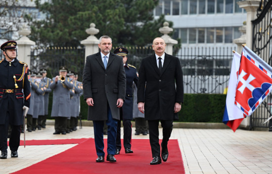 церемония официальной встречи Президента Азербайджана в Братиславе