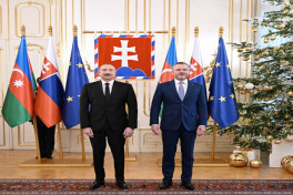 церемония официальной встречи Президента Азербайджана в Братиславе