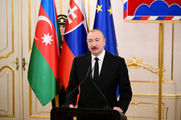 Президенты  Азербайджана и Словакии выступили с заявлениями для прессы-ОБНОВЛЕНО 