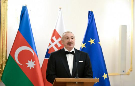 Президент Ильхам Алиев