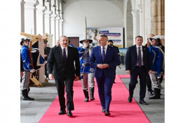 Президент Азербайджана провёл с председателем Нацсовета Словакии встречи один на один и в расширенном составе-ОБНОВЛЕНО 