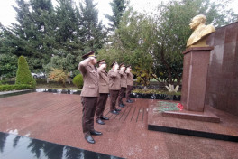 В структурах МЧС проведены мероприятия в связи с днём памяти Гейдара Алиева