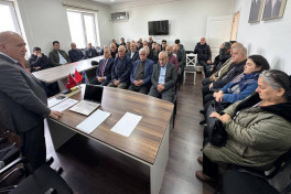 Панах Гусейн ушёл в отставку с поста председателя НПА, на эту должность избран Гияс Садыгов