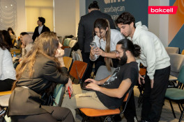Bakcell провёл обучающую программу «Media Tech» для техноблогеров