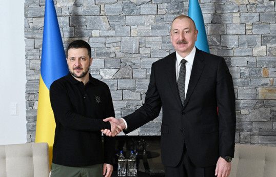 Владимир Зеленский поздравил азербайджанского лидера