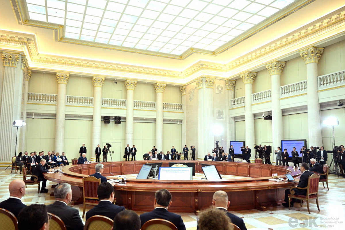 Члены ЕАЭС подписали план "Евразийский экономический путь" до 2030-2045 годов