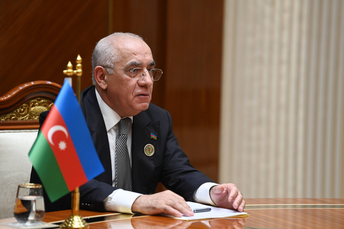 премьер-министр Али Асадов