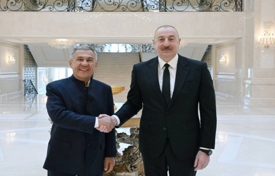 Раис Республики Татарстан поздравил Президента Ильхама Алиева