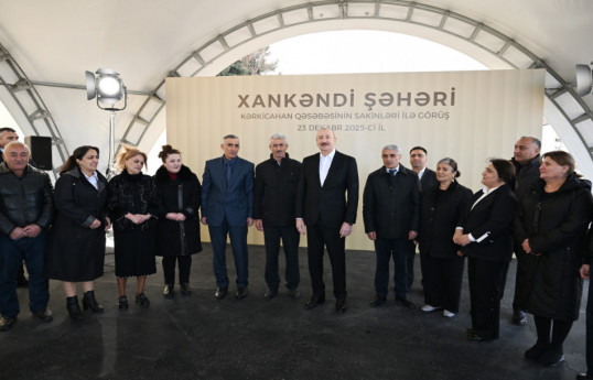 Президент Ильхам Алиев встретился в поселке Кяркиджахан с переселившимися жителями-ОБНОВЛЕНО 
