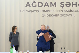 Президент Ильхам Алиев принял участие в открытии 2-го жилого комплекса в Агдаме и встретился с переселившимися сюда жителями - ОБНОВЛЕНО 